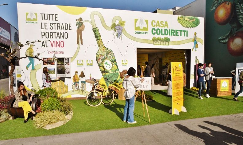 boom enoturismo, crescono la cultura del vino e l’export del ‘Made in Italy’